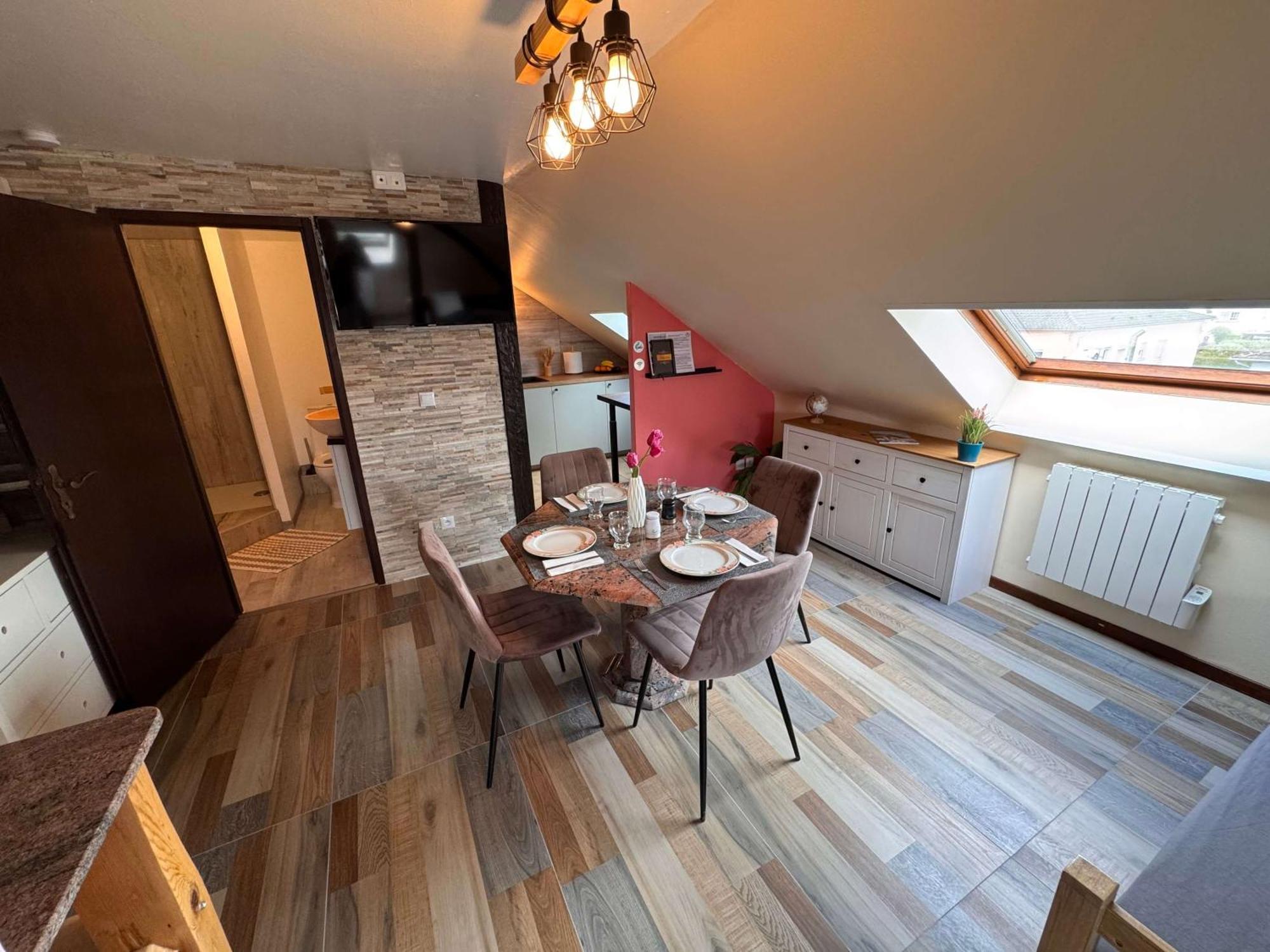 Private & Comfortable Apartments Puttelange-aux-Lacs Экстерьер фото